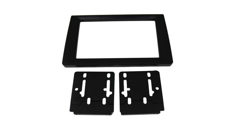 Hyundai i20 9" Trimplate 2010+ with SWC Harness