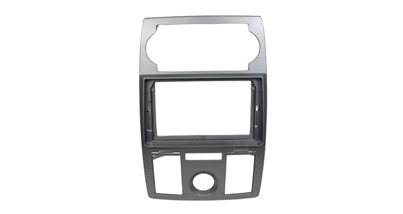 Chrysler 300C 9" Trimplate 2005-2007 with SWC Canbus &amp; Harness