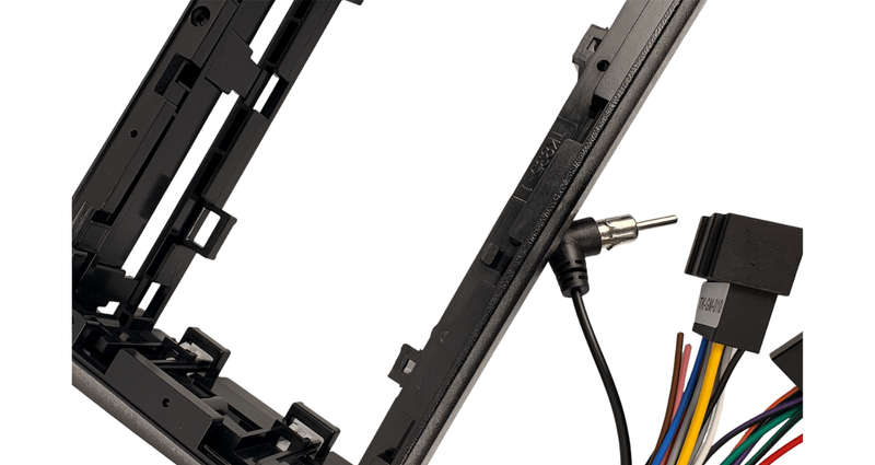 Chevrolet Captiva 9" Trimplate 2006-2011 with SWC Harness
