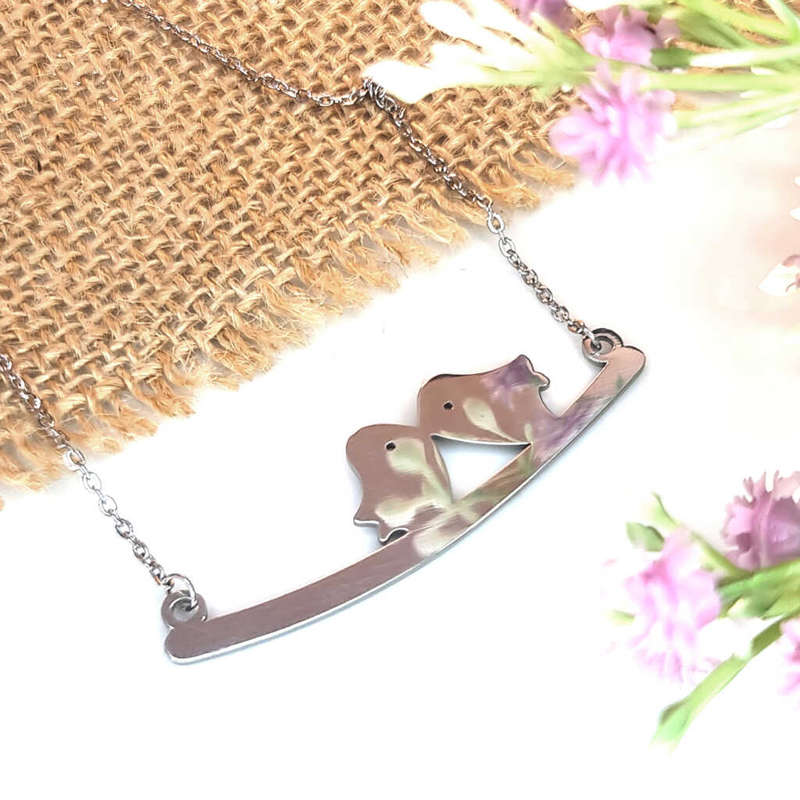 LOVE BIRDS NECKLACE