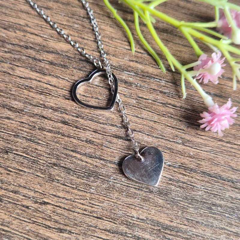 DOUBLE HEART SLIDE NECKLACE