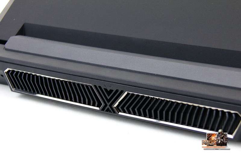 https://notebookspec.com/web/wp-content/uploads/2011/10/n4g_ASUS-G74S-12.jpg