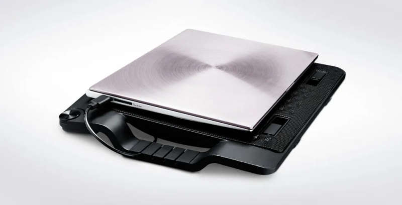 Cooler Master ErgoStand III - 17'' Laptop Stand with 1 Silent 230mm Fan, 6 Height Adjustments, 4 ...
