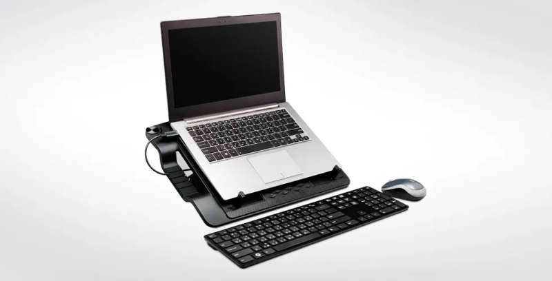 Cooler Master ErgoStand III - 17'' Laptop Stand with 1 Silent 230mm Fan, 6 Height Adjustments, 4 ...