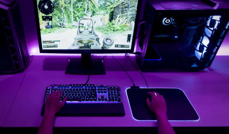 Cooler Master MP750 Large RGB Mousepad - Flexible and Water Repellent