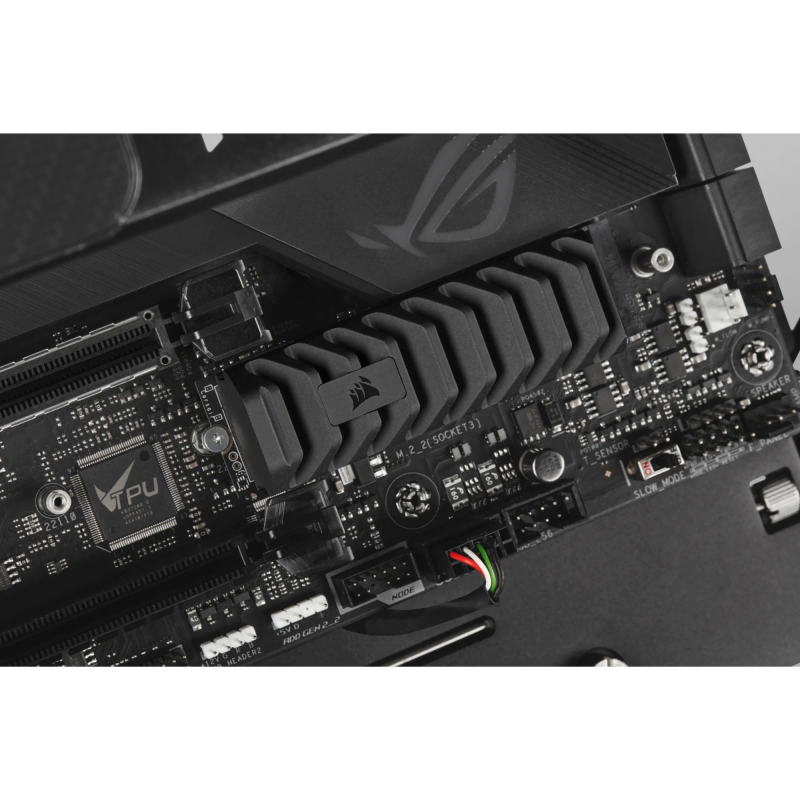 Corsair MP600 PRO XT 4TB M.2 NVMe SSD - Read Up To 7100MB/s