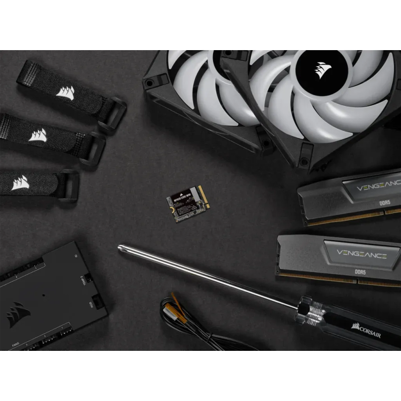 CORSAIR MP600 Mini 2TB M.2 NVMe PCIe Gen 4 x4 SSD - Read Up To 5000MB/s, Write Up To 3800MB/s
