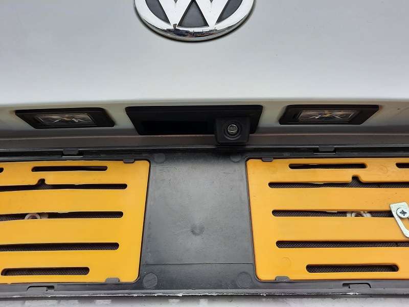 VW Tiguan Mk2 OEM Reverse Camera
