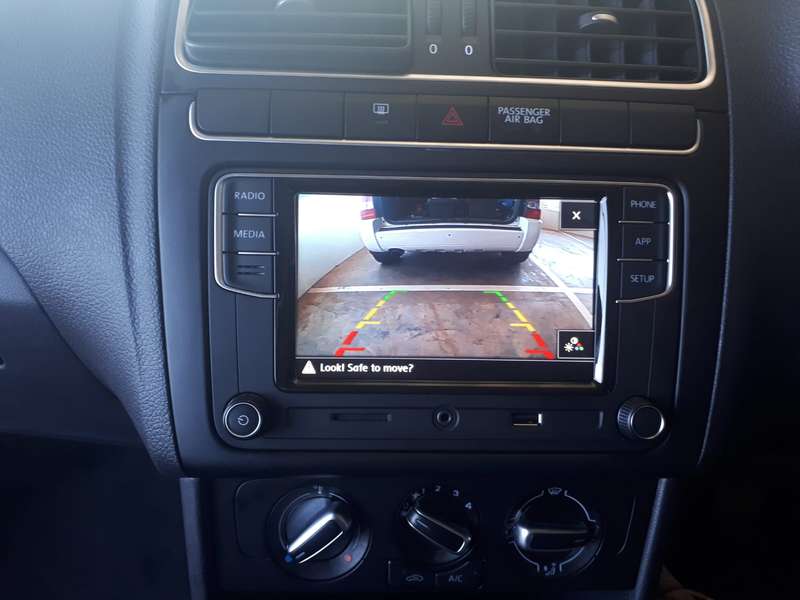 VW Jetta Mk6 OEM Reverse Camera
