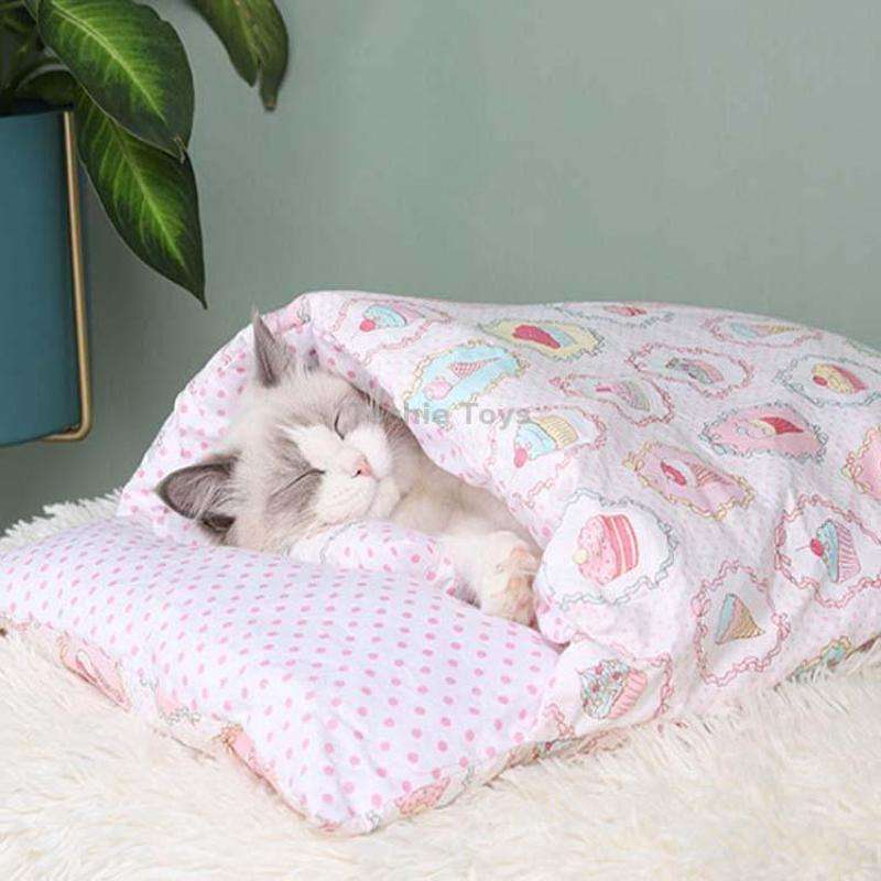 Closed Removable and Washable Cat Litter Sleeping Bag Winter Warm Dog Kennel, Size: S(Pink Ice Cream