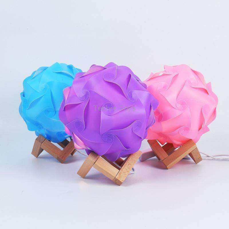 Creative Bedroom Bedside Night Light USB Round Romantic Room Decoration Lamp with Wood Base, Style: