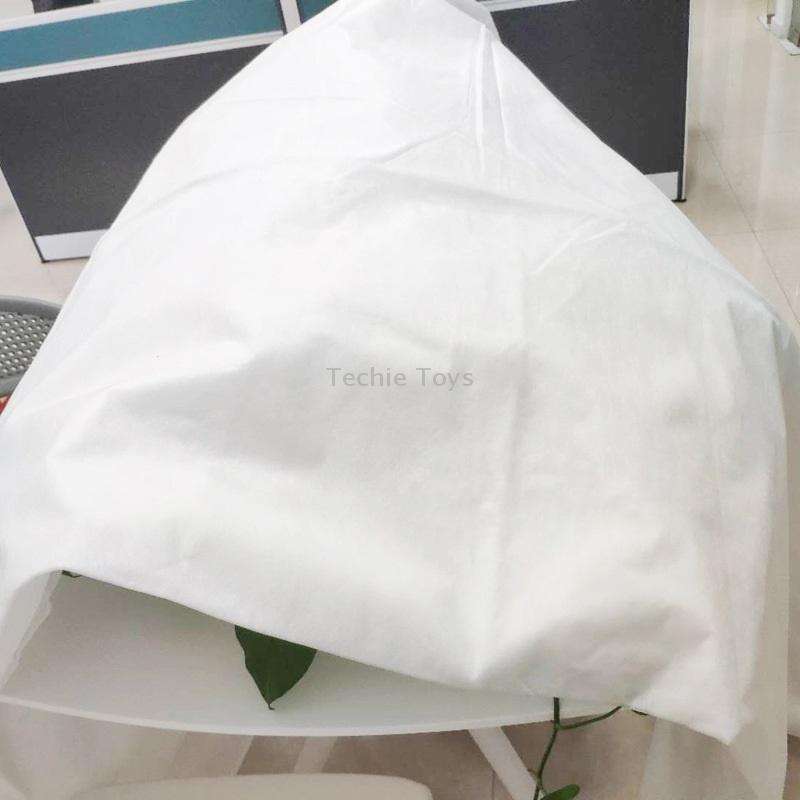 Non-Woven Plant Cover Winter Insulation Moisturizing Cold Protection Plants Cover Cloth, Size: 2.5x7
