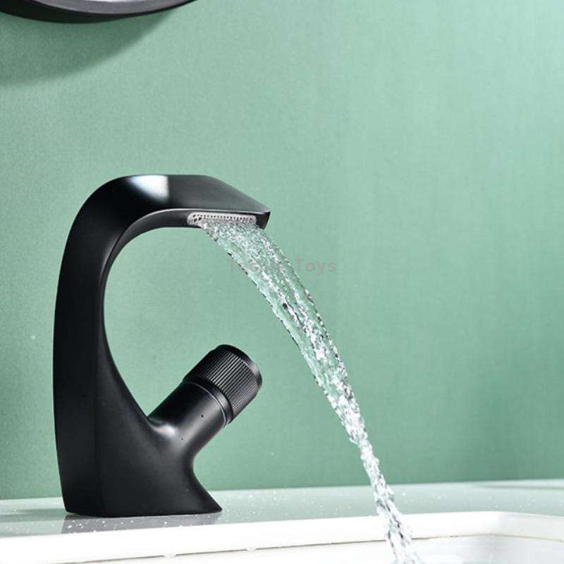 Basin Waterfall Type Hot & Cold Water All-Copper Faucet Bathroom Sanitary Ware (Electroplating Silve