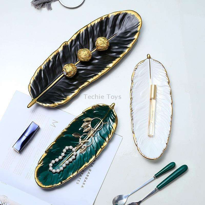 Phnom Penh Ceramic Dessert Plate Feather Plate Banana Leaf Fruit Dried Fruit Storage Tray, Size: Lar