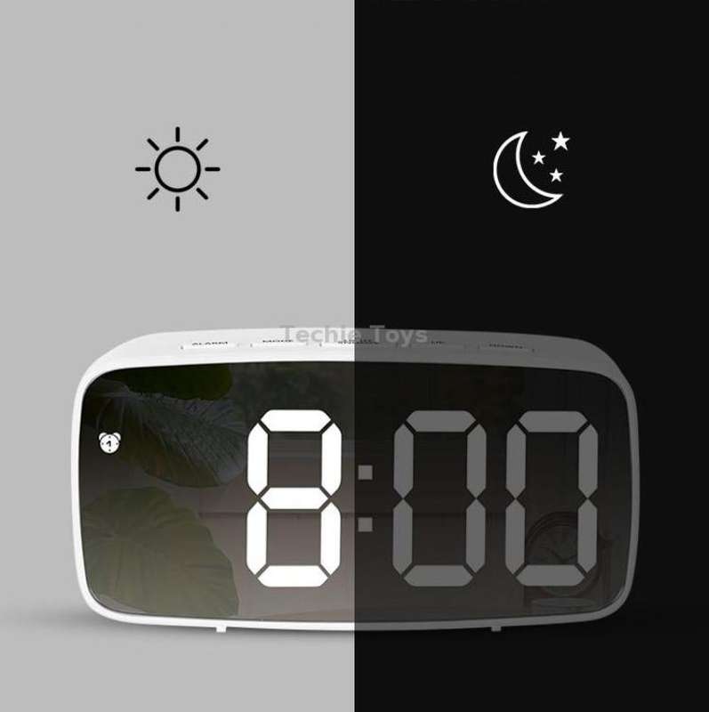 Mirror Bedside Alarm Clock Battery Plug-In Dual-Purpose LED Clock, Colour: Rectangular White Shell (