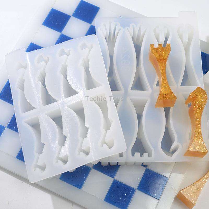 DIY Stereo Chess Pieces Epoxy Mold Homemade Chess Game Silicone Mold(MD3924 + 3925)