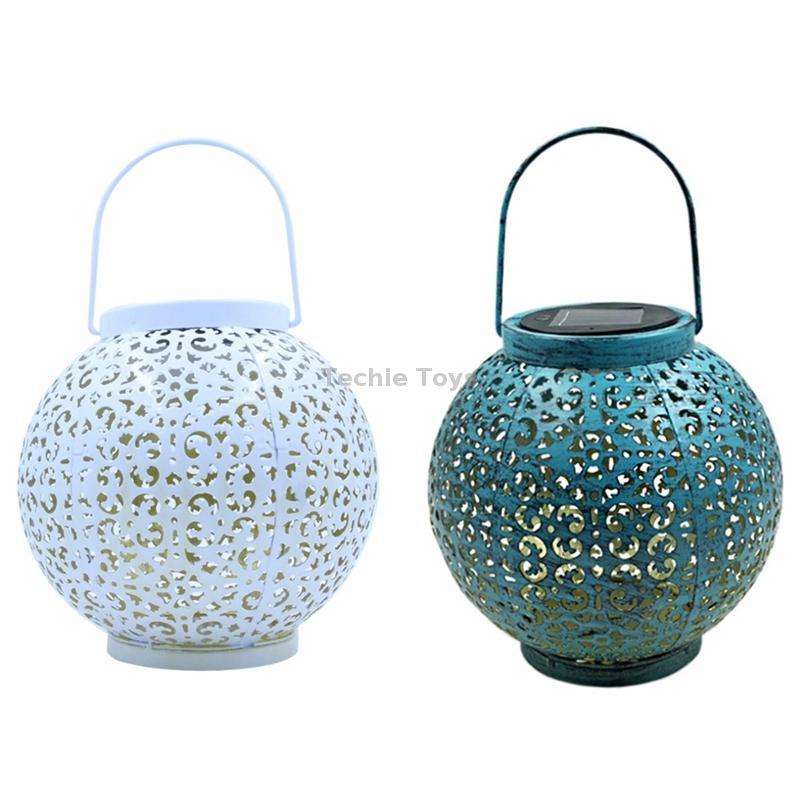 Outdoor Garden Decoration LED Solar Wrought Iron Hollow Ball Shape Portable Lamp(Blue)