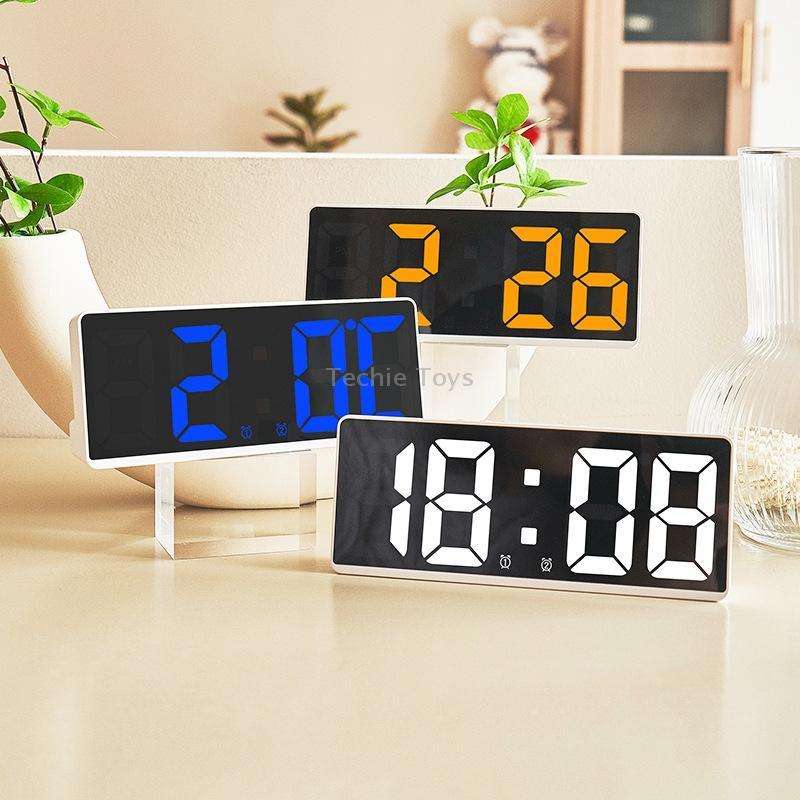 LED Bedside Alarm Clock Battery Plug-In Dual-Purpose Clock(Blue)