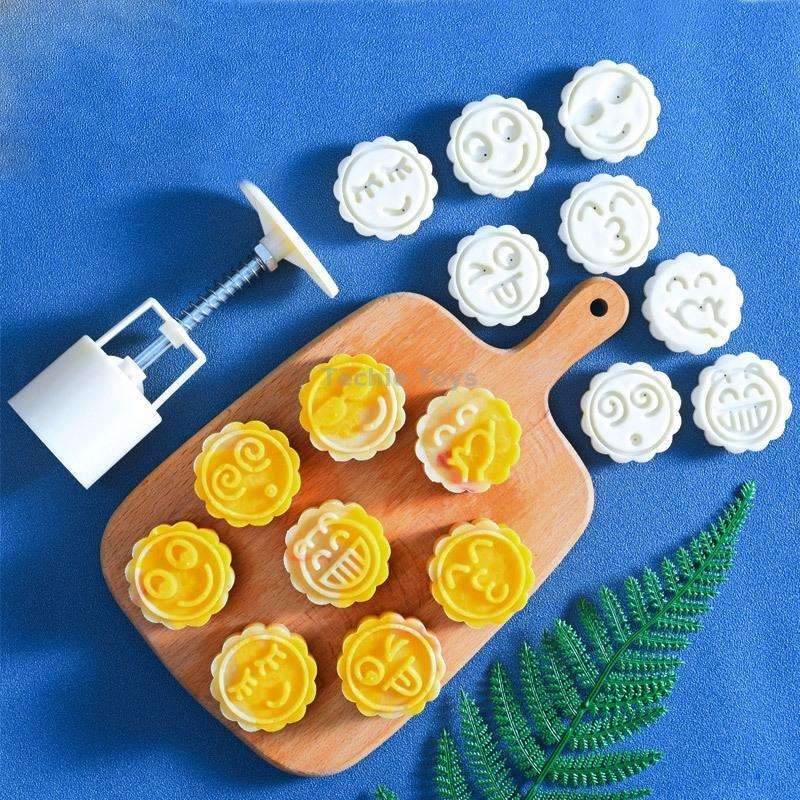 2 PCS Moon Festival Round Hand-Pressed Pastry Mold Baking Tools, Model: 28