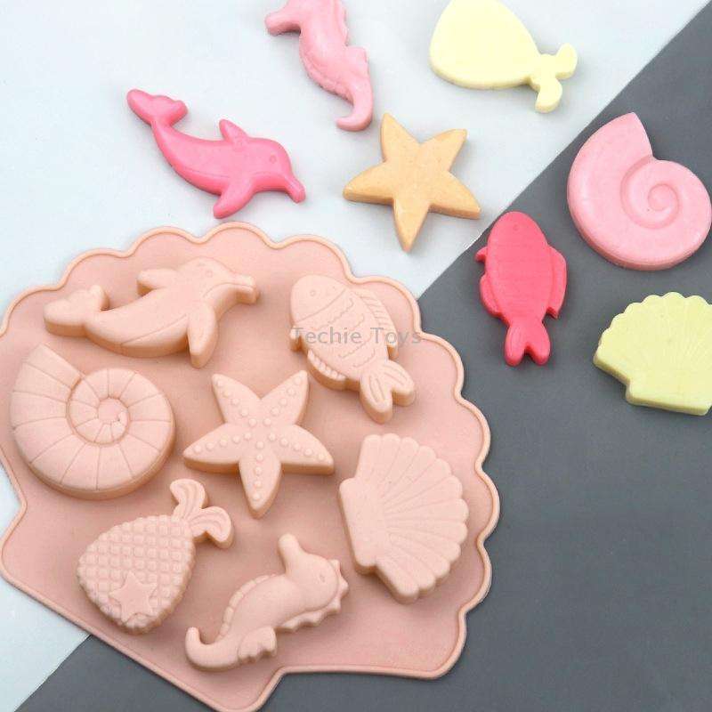 Marine Fish Series Shape Food Grade Silicone Cake Mold Plaster Painting Mold(Color Random Delivery)