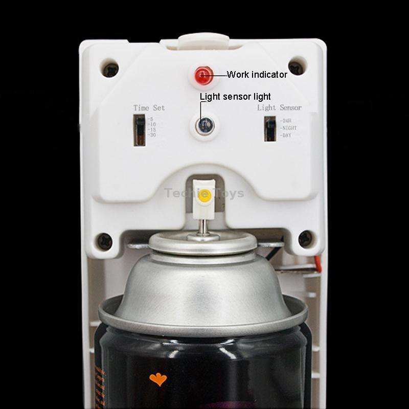 Light Sensitive Automatic Spraying Machine Toilet Fragrance Aromatherapy(White)