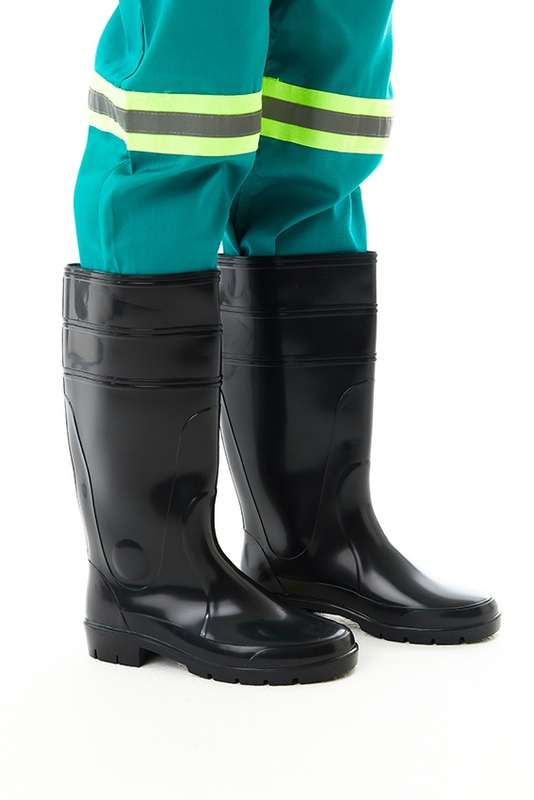 Gum Boots with steel tip toe - 10 Black