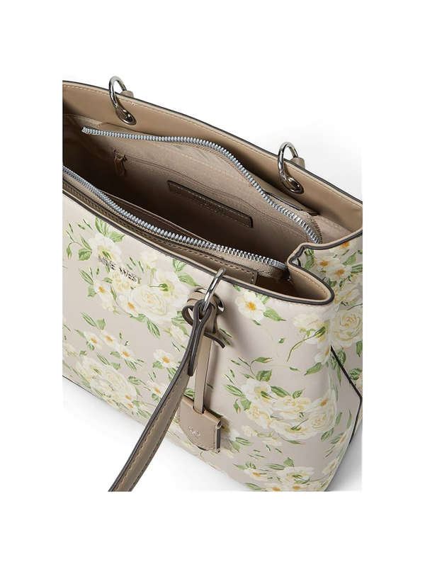 Nine West Shopper Peetra