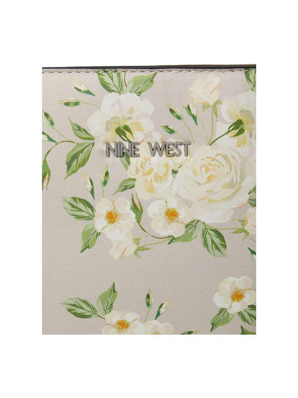 Nine West Shopper Peetra
