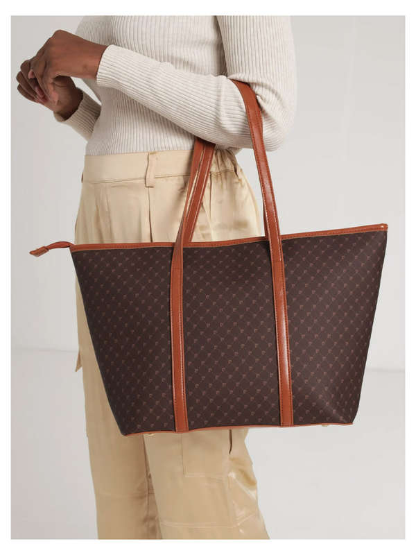 Pierre Cardin Handbag Guliana