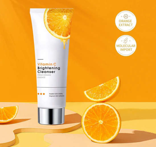 Sadoer Vitamin C Brightening Facial Cleanser 100gm