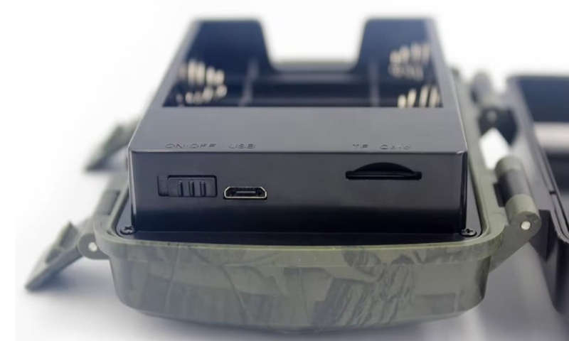 HD 12MP Waterproof Night Vision Wildlife Trail Hunting Camera