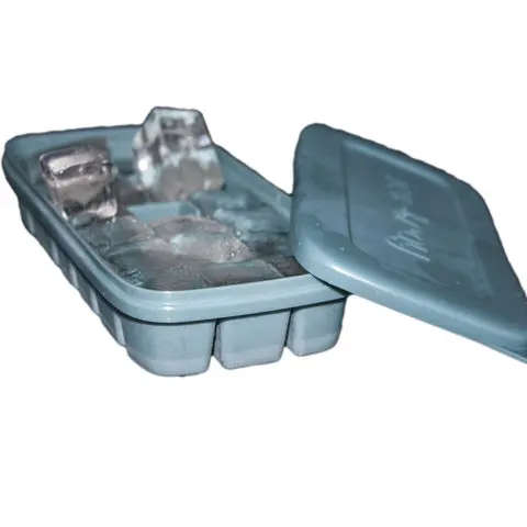 Silicone Non-Spill Ice Cube Tray