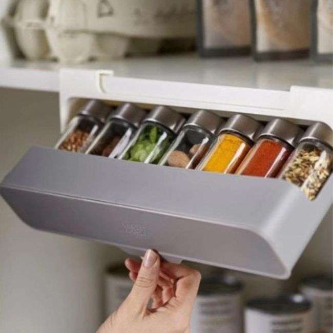 Under Shelf Spice Rack