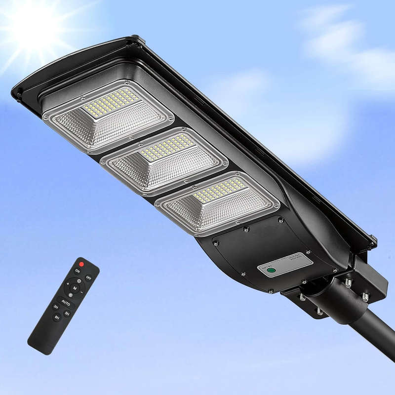 240watt Solar Powered LED Street Light