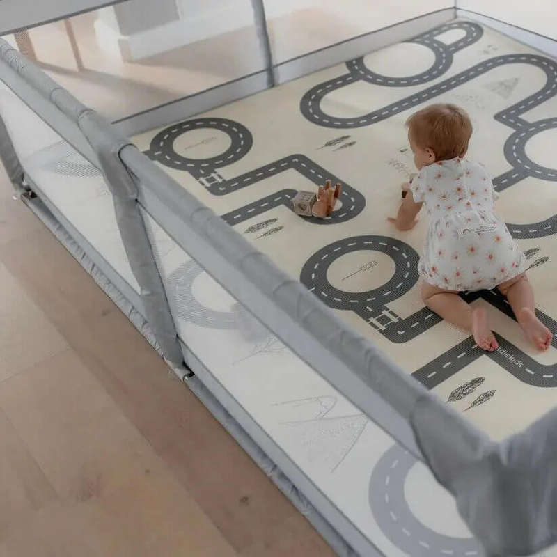 Playpen Fabric with Safety Gate 2m x 1.8m