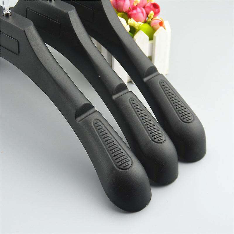 Wide Plastic Hanger with Anti Slip Surface