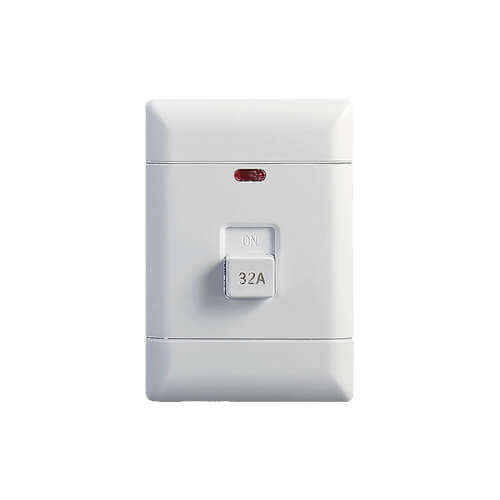 32A Switch Socket