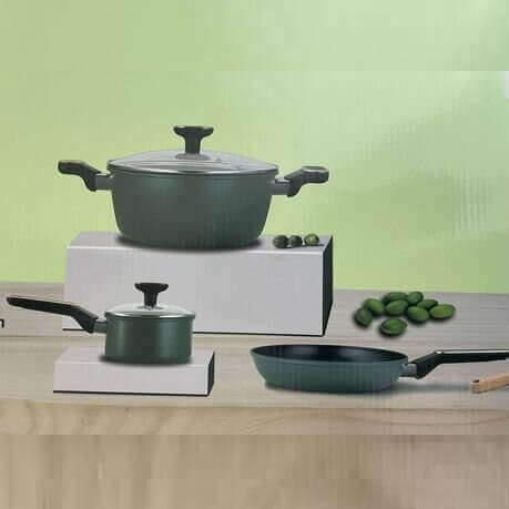 5 Piece Non Stick Refined iron Cookware Set