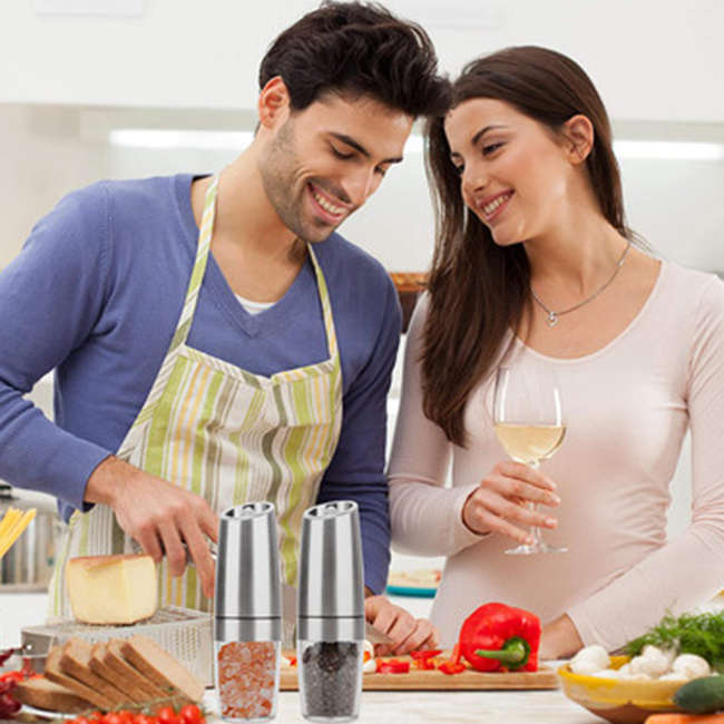 Gravity Electric Salt & Pepper Mill