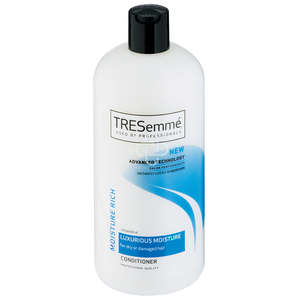 TRESEMME MOISTURE RICH CONDITIONER 900ML