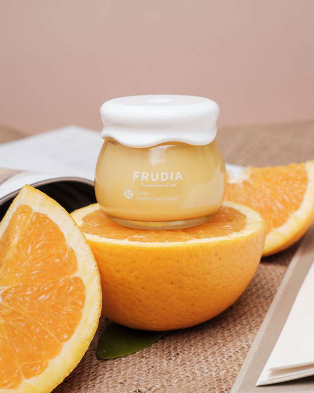 Frudia Citrus Brightening Cream