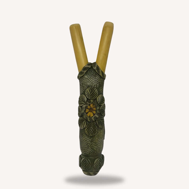 Kuripé Decorated Amazonian Handmade Bamboo Rapé Pipe - Ayahuasca Vine, White Crystal & Integrat...