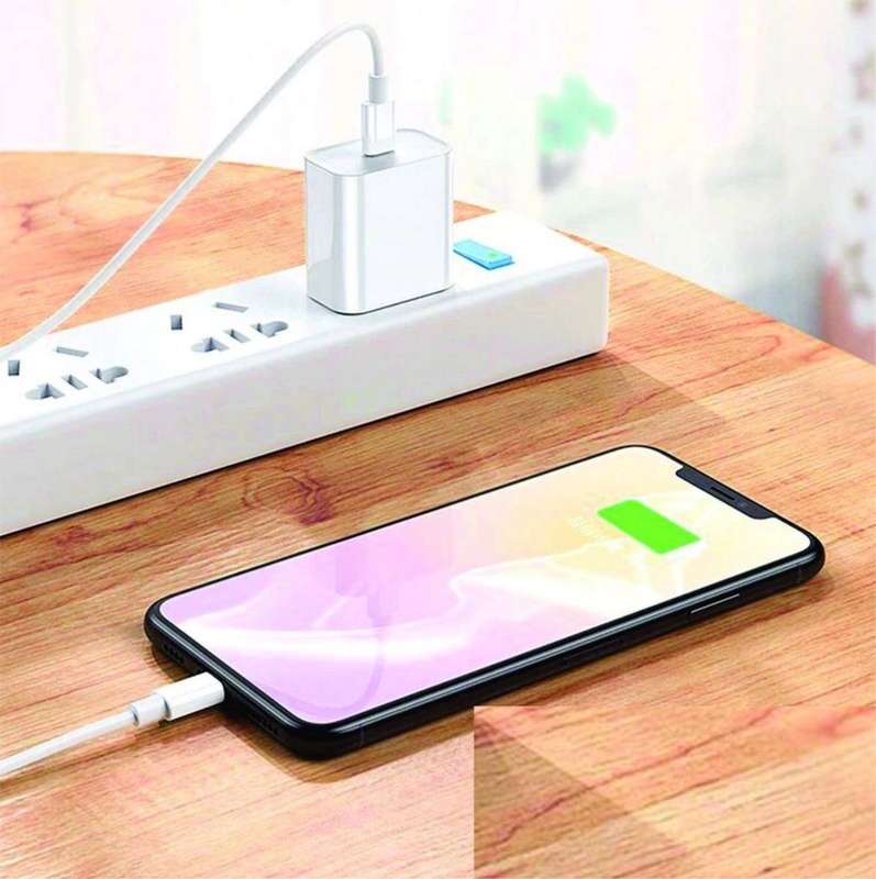 25W PD Fast Charger For iPhone with USB-C to Lightning Cable (Generic)