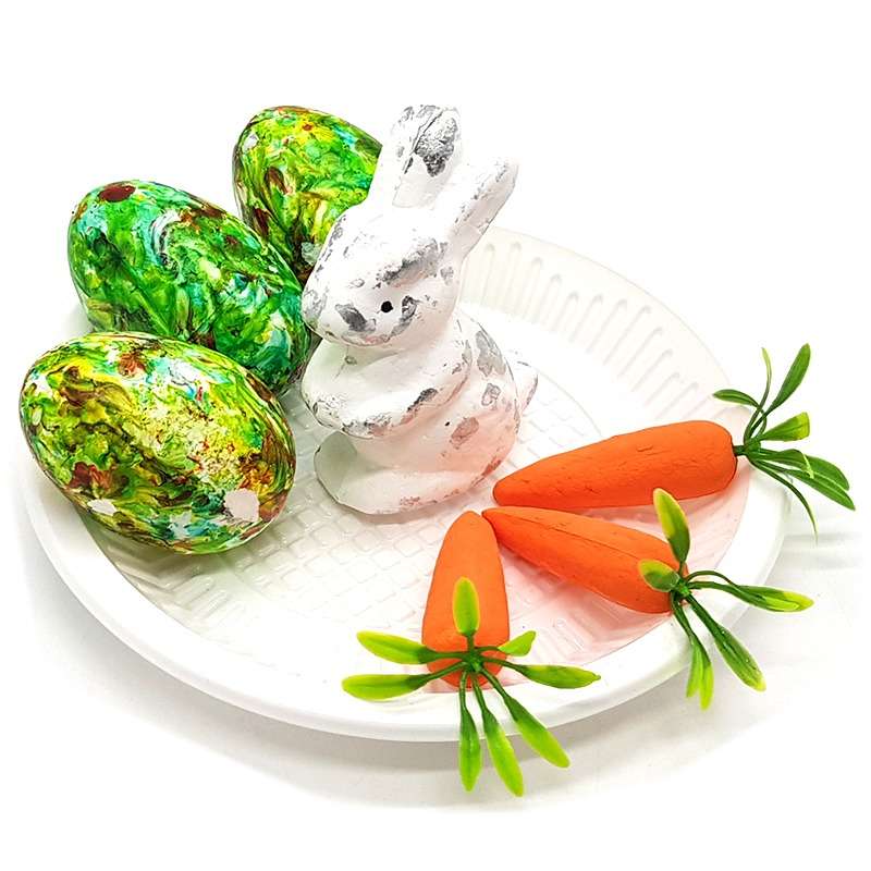 Bufftee Easter Bunny With Carrot & Eggs