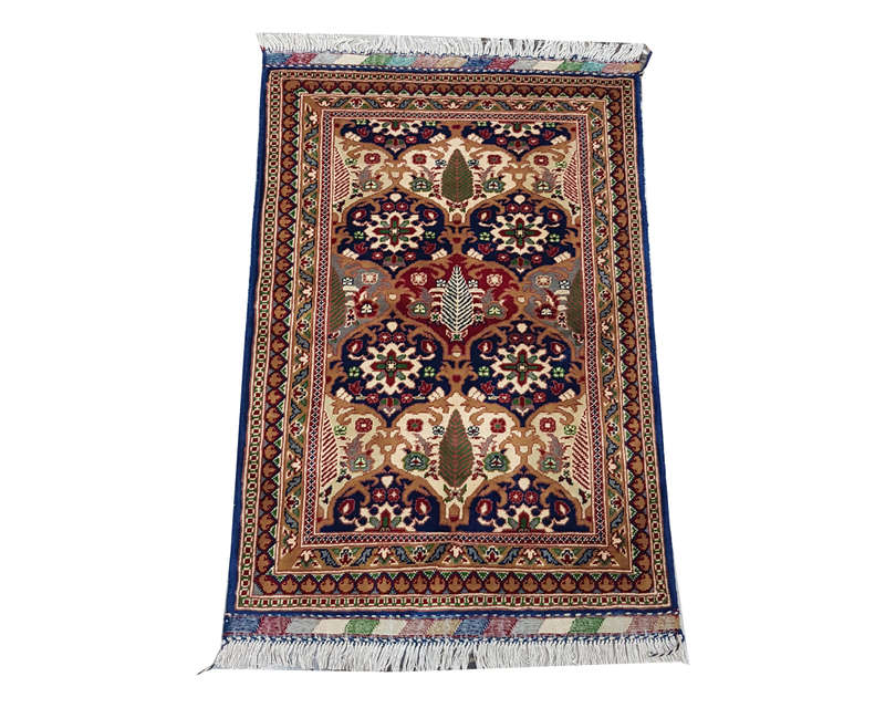 Beautiful Ariana Carpet 116 X 81cm