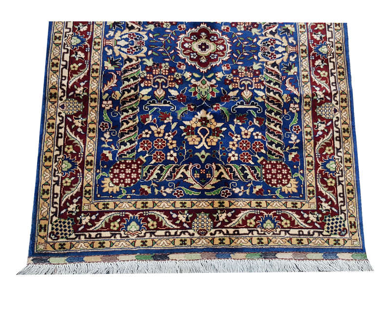 Fine Afghan ArianaChoubi Carpet 150 x 107 cm