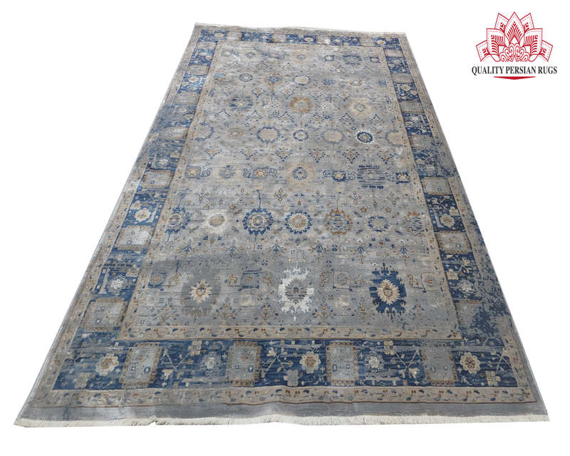 Stunning Machine Made 290 x 200cm
