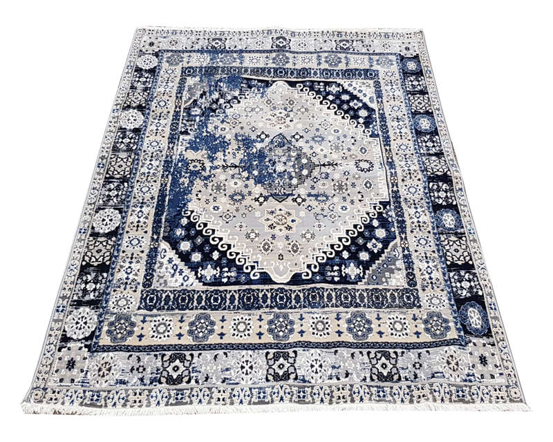 Beautiful Turkish machine Made Carpet 170 X 120 cm