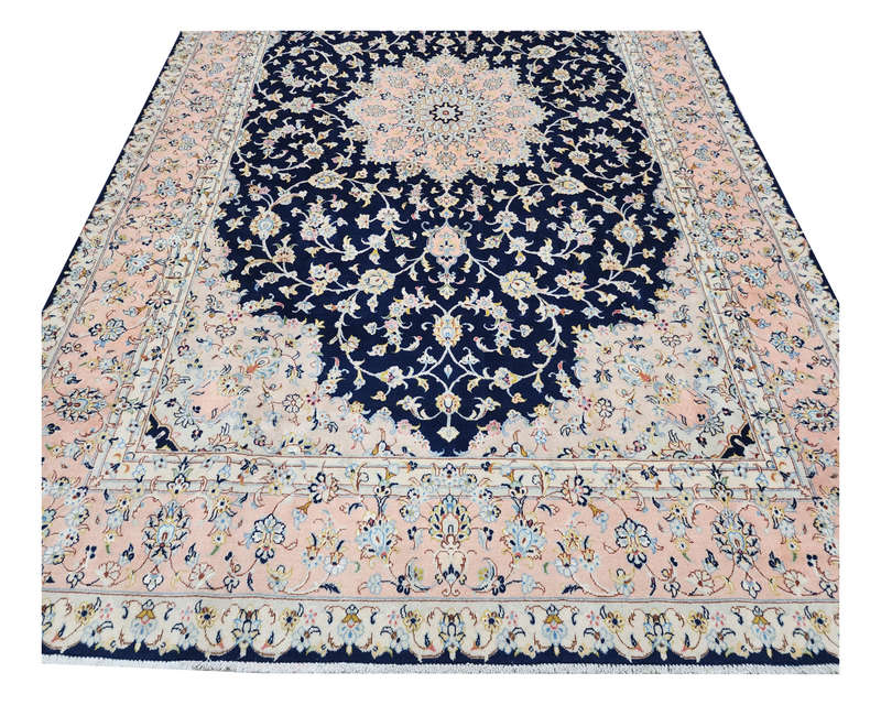 Top quality Isfahan Persian Carpet 350 x 246 cm