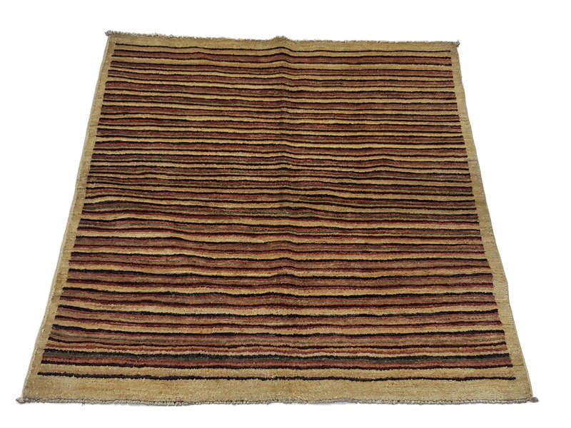 Stunning Iranian Gabbah carpet 101 x 99 cm
